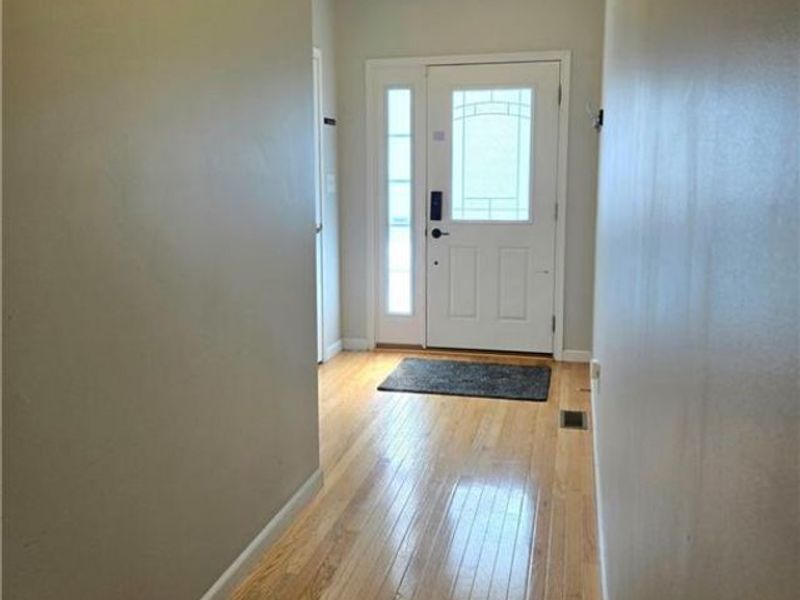 4362 Bergamot Drive, Tipp City, OH 45371 Photo 3