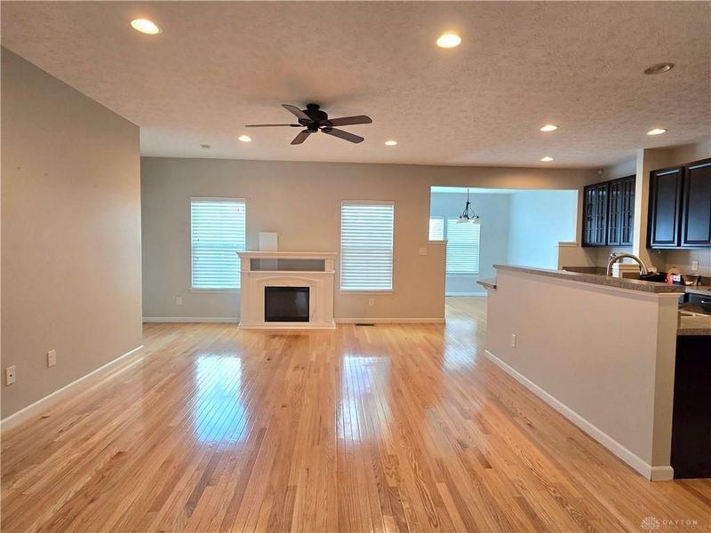 4362 Bergamot Drive, Tipp City, OH 45371 Photo 5