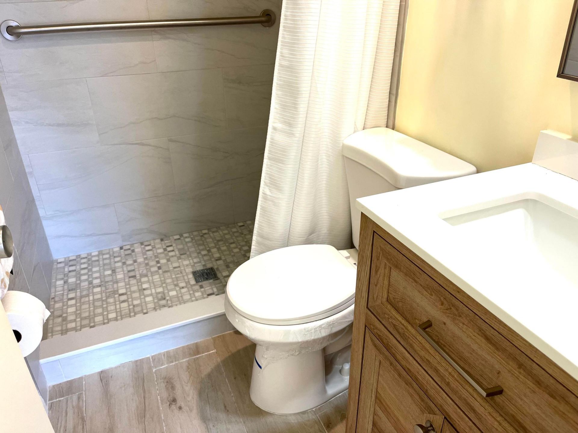 100 Doolen Court, Unit 112, North Palm Beach, FL 33408 Photo