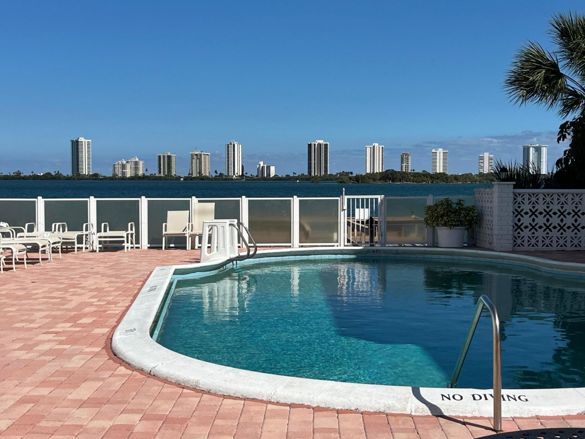 100 Doolen Court, Unit 112, North Palm Beach, FL 33408 Photo