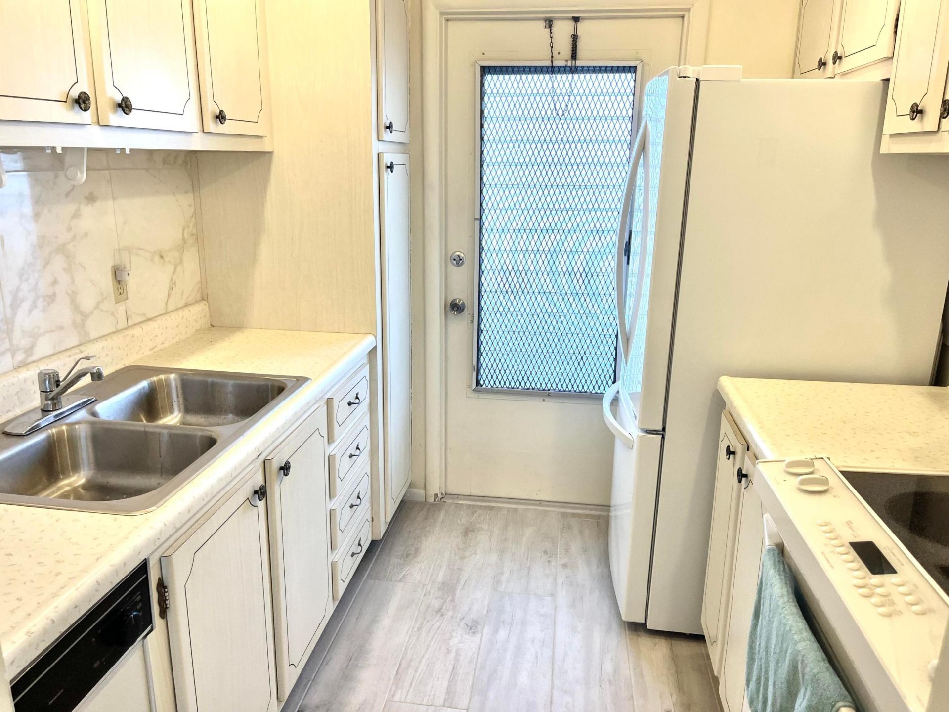 100 Doolen Court, Unit 112, North Palm Beach, FL 33408 Photo