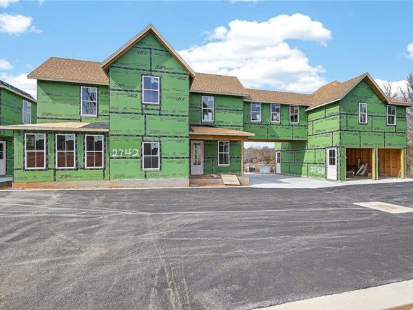 2742 E Black Walnut Circle , Fayetteville, AR 72701