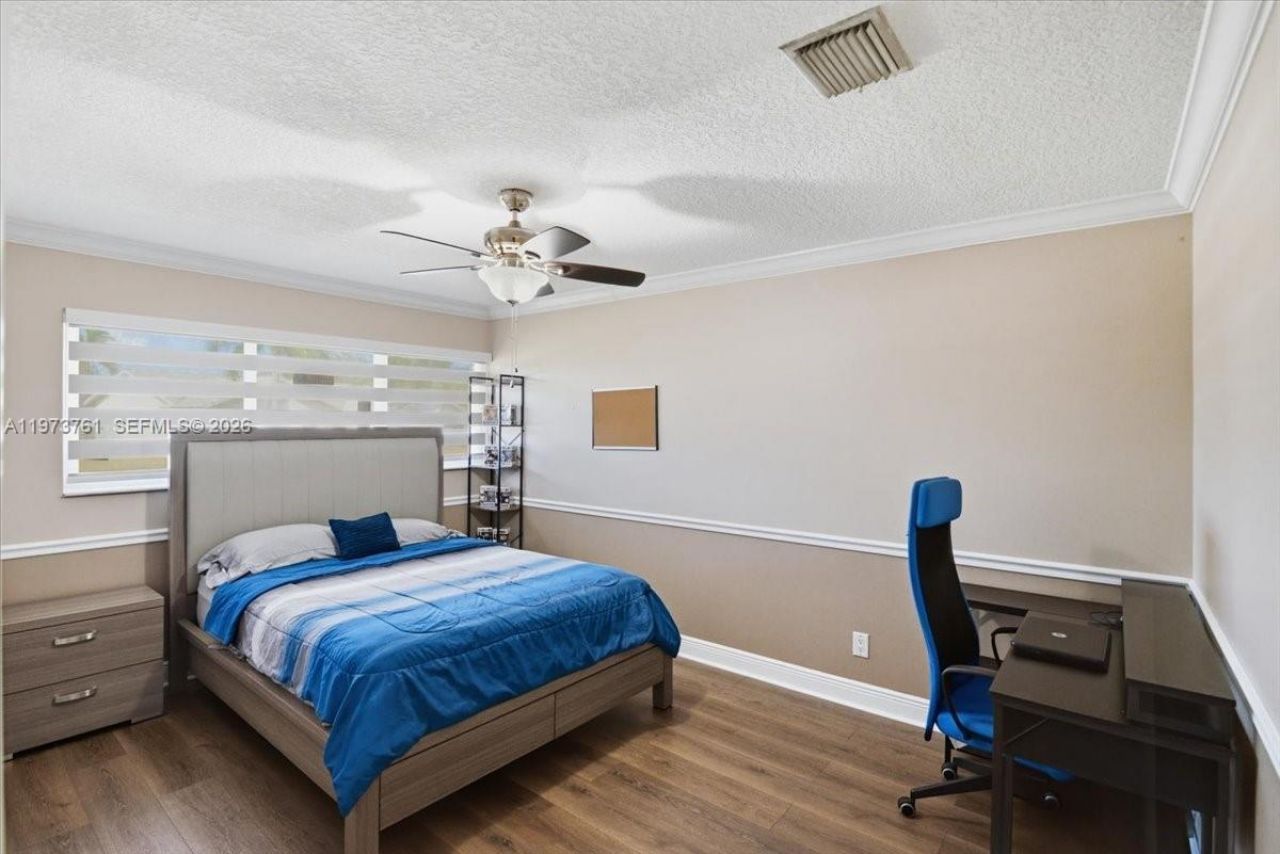 6520 Olde Moat Way, Davie, FL 33331 Photo