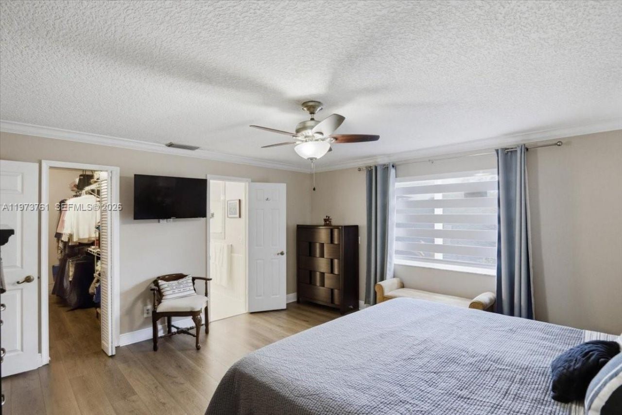 6520 Olde Moat Way, Davie, FL 33331 Photo