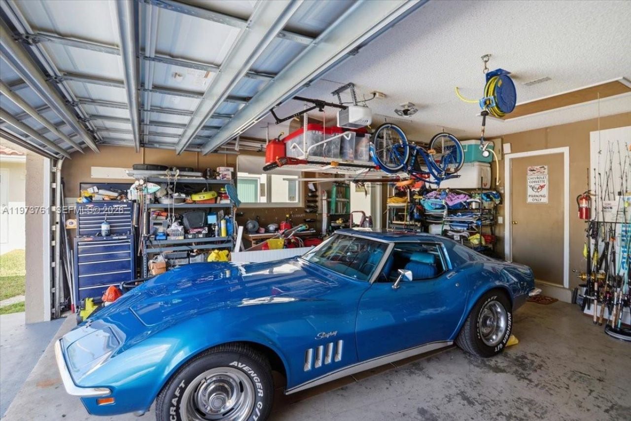 6520 Olde Moat Way, Davie, FL 33331 Photo