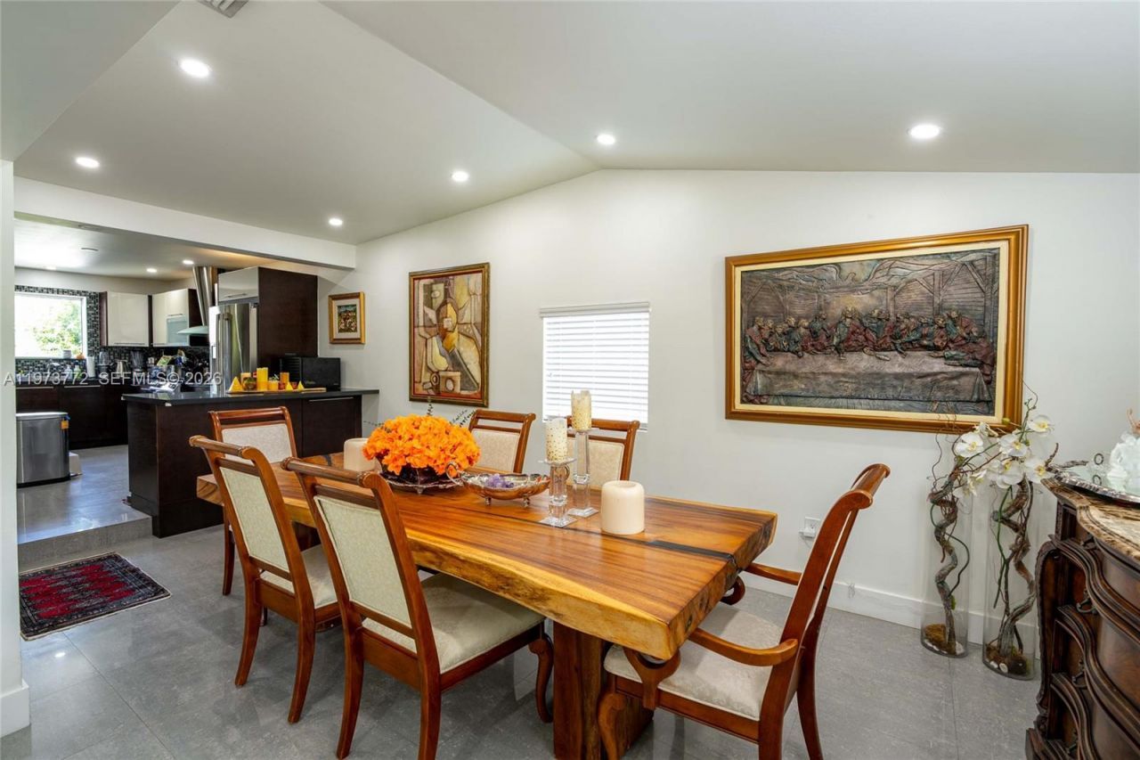 1360 SW 16th St, Miami, FL 33145 Photo