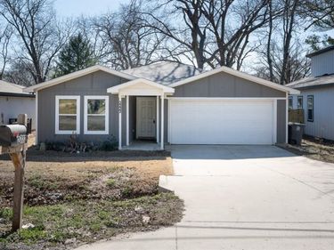 2222 Echo Lake Drive, Dallas, TX 75253