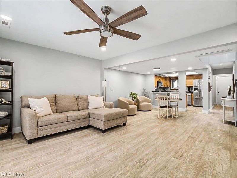 1943 Savannah, Westlake, OH 44145 Photo 13