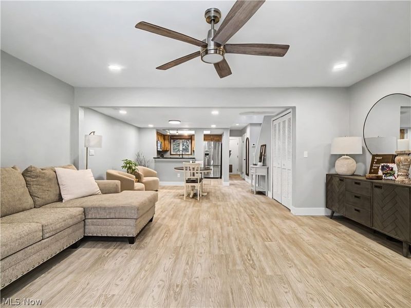 1943 Savannah, Westlake, OH 44145 Photo 14