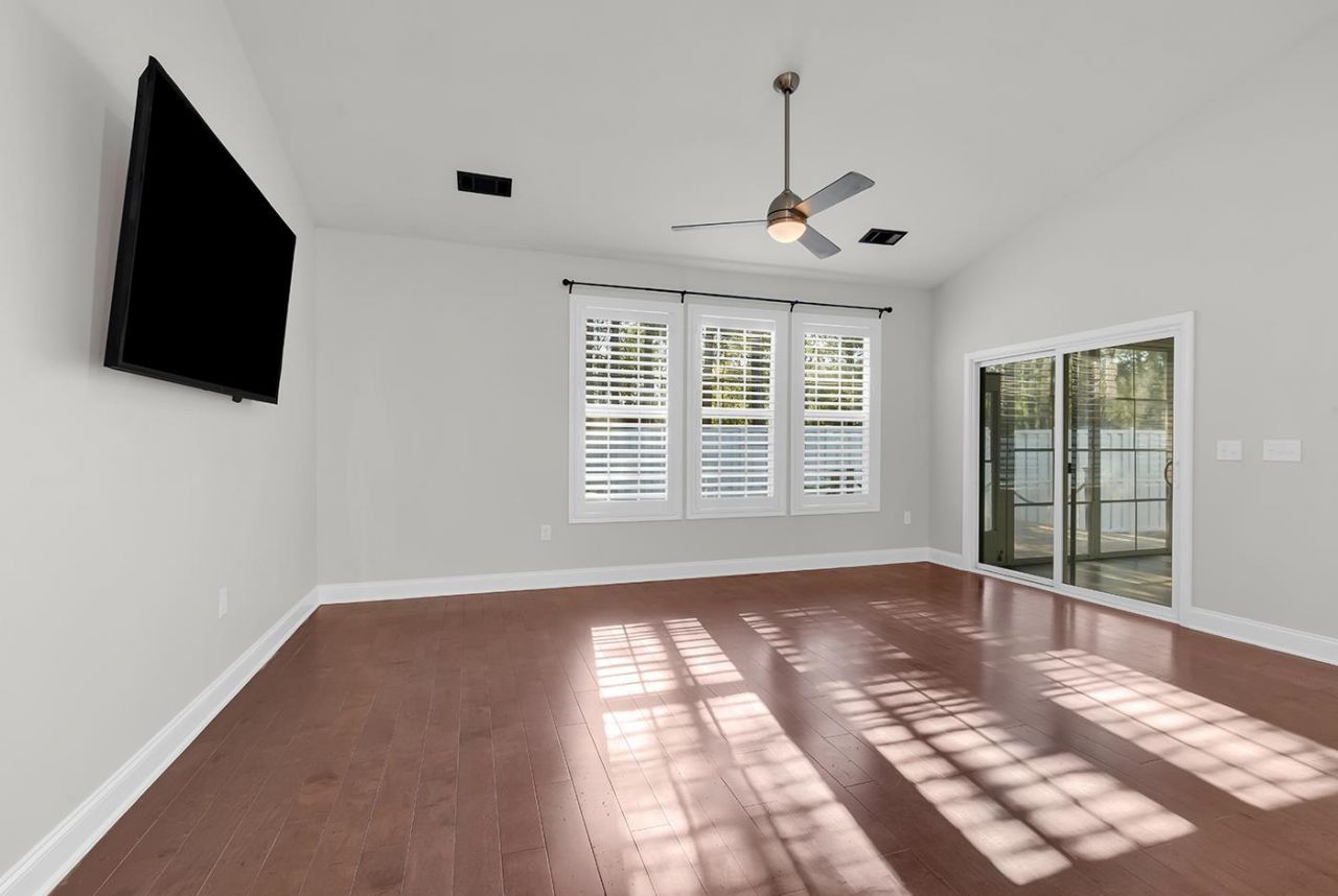 361 Saint Catherine Bay Ct.  Photo 14