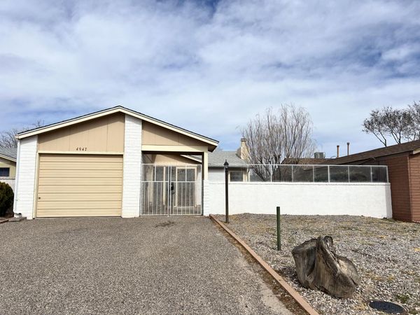 4947 Nickel Drive NE, Rio Rancho, NM 87124