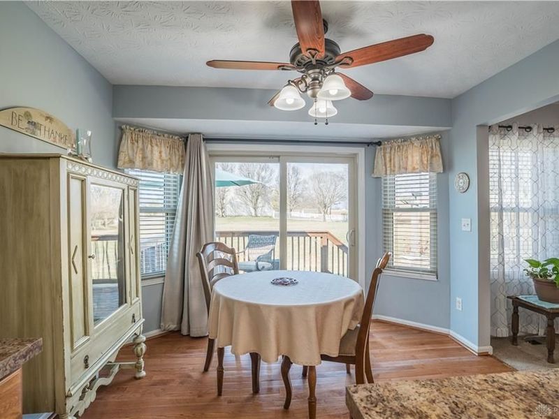 101 Pleasant Chase Circle, Englewood, OH 45322 Photo 6