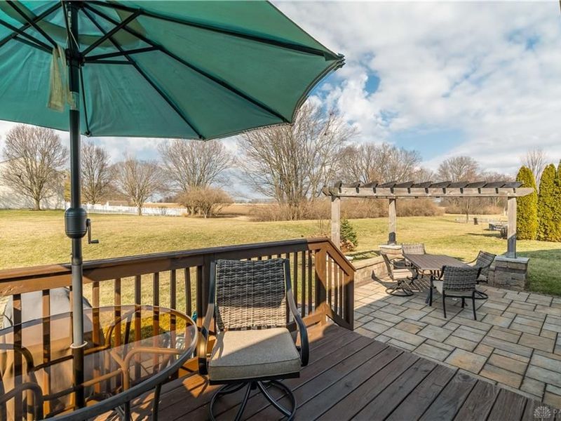 101 Pleasant Chase Circle, Englewood, OH 45322 Photo 9