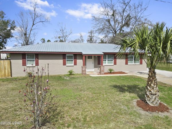 20496 NE Lambert Avenue , Blountstown, FL 32424