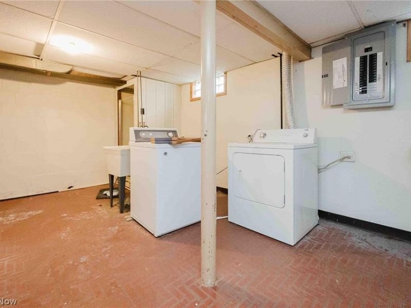 524 Jefferson Avenue, Barberton, OH 44203 Photo 33