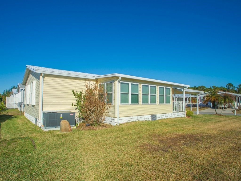 835 Sapodilla Drive, Barefoot Bay, FL 32976 Photo