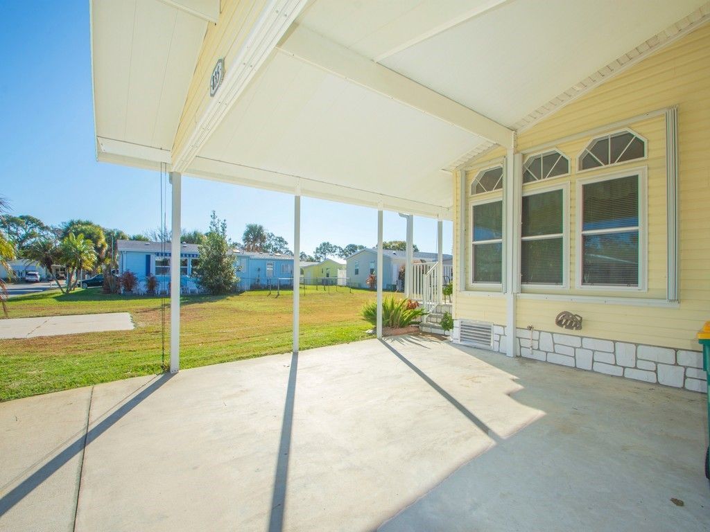 835 Sapodilla Drive, Barefoot Bay, FL 32976 Photo