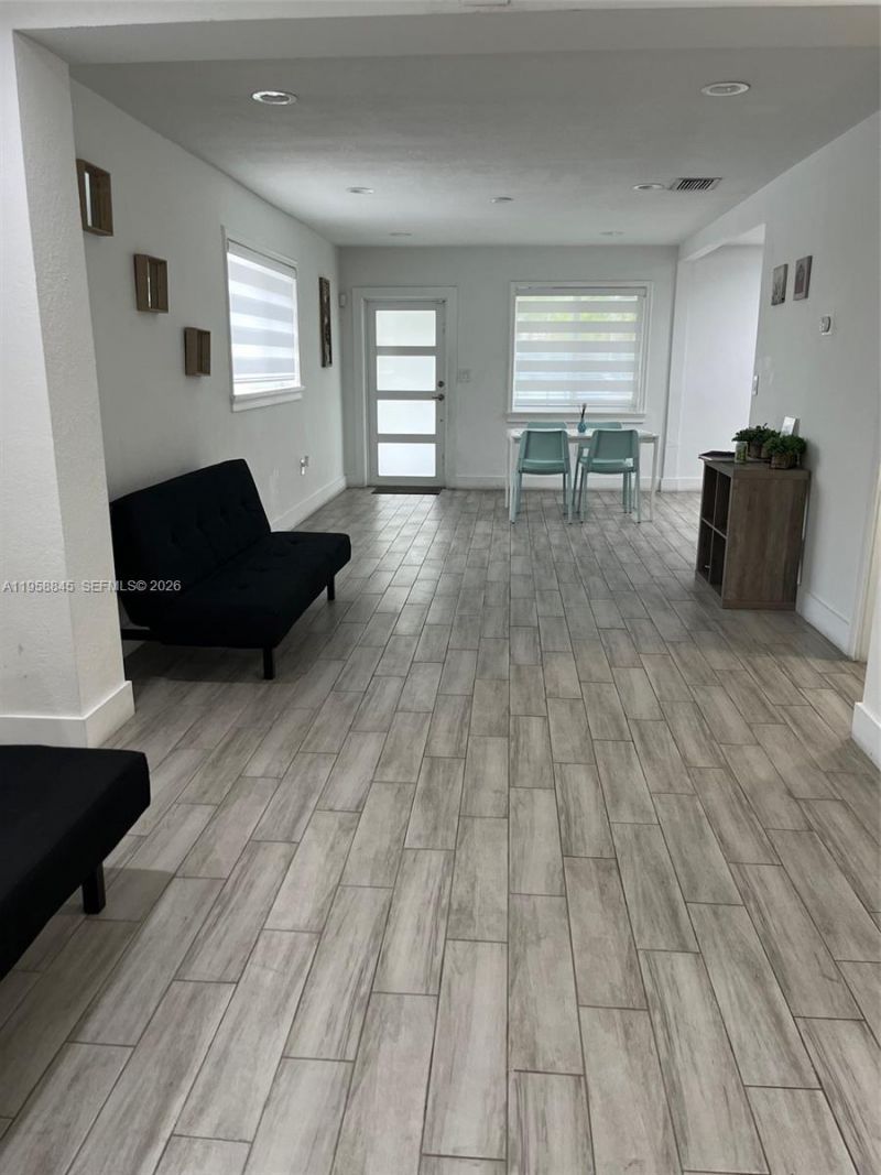 3008 NW 13th St, Miami, FL 33125 Photo
