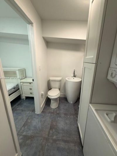 3008 NW 13th St, Miami, FL 33125 Photo