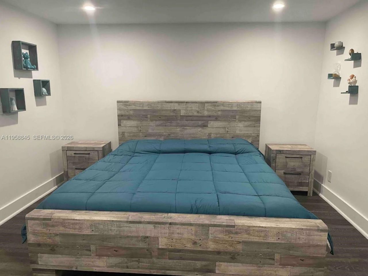 3008 NW 13th St , Miami, FL 33125 Photo