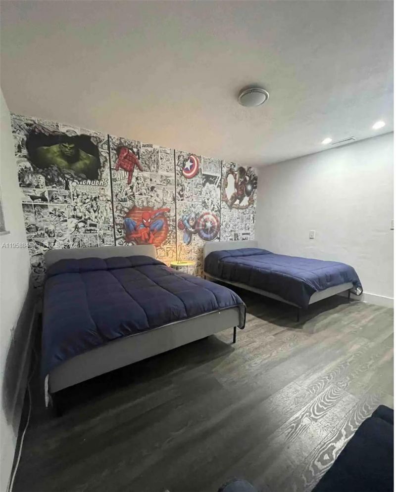 3008 NW 13th St , Miami, FL 33125 Photo