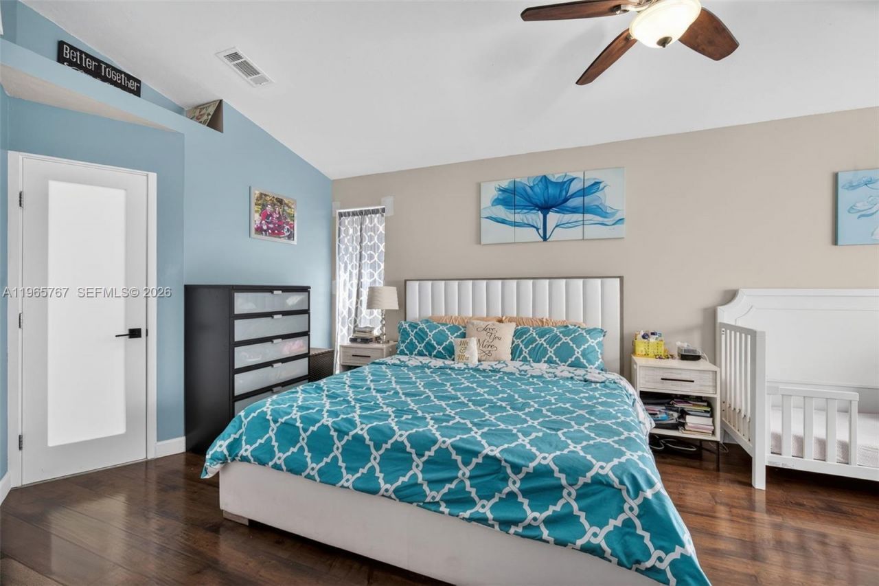 19238 NW 19th St, Pembroke Pines, FL 33029 Photo