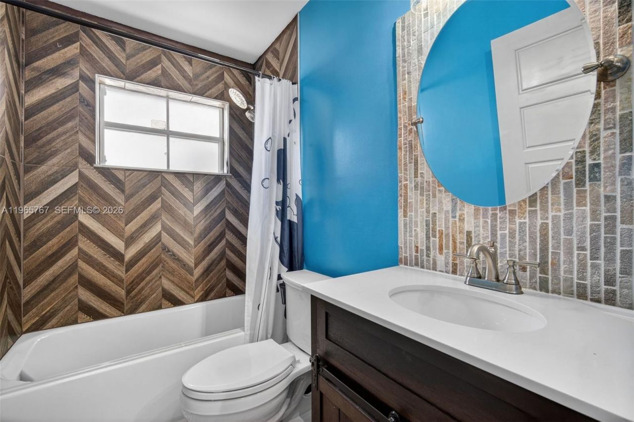 19238 NW 19th St, Pembroke Pines, FL 33029 Photo