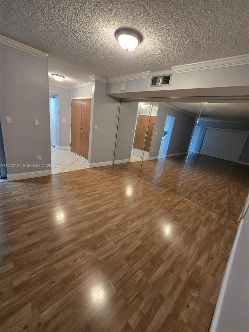 1300 SW 122nd Ave, Unit 305-2, Miami, FL 33184 Photo