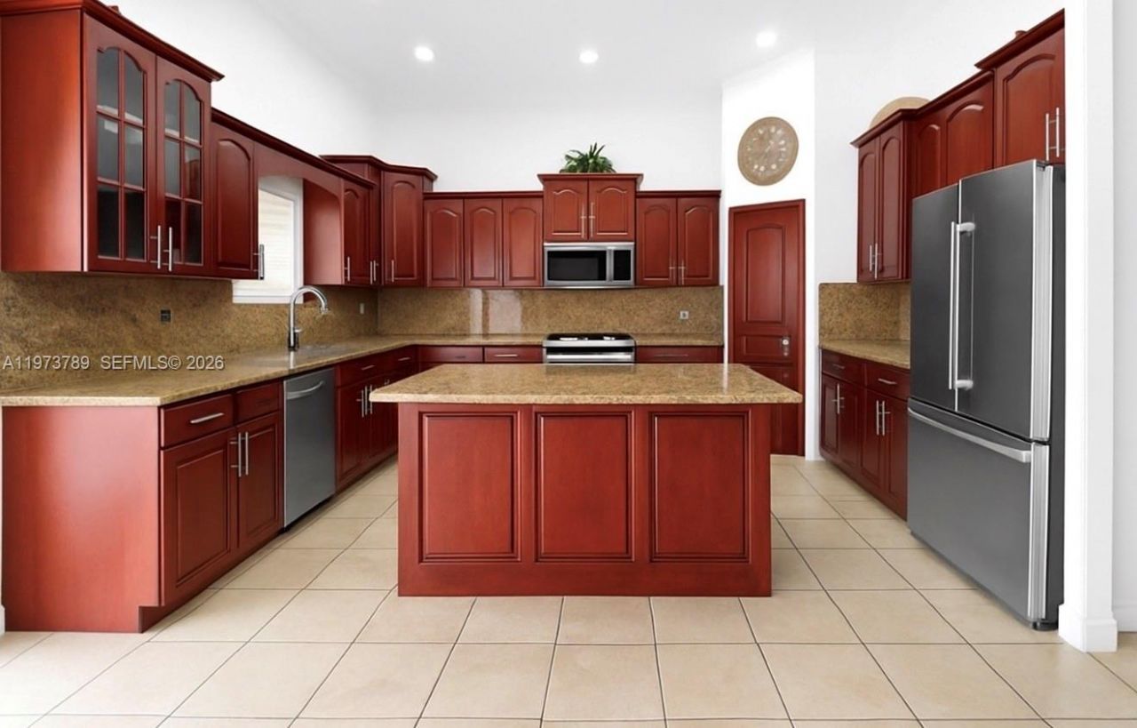 5051 SW 163rd Ct, Miami, FL 33185 Photo