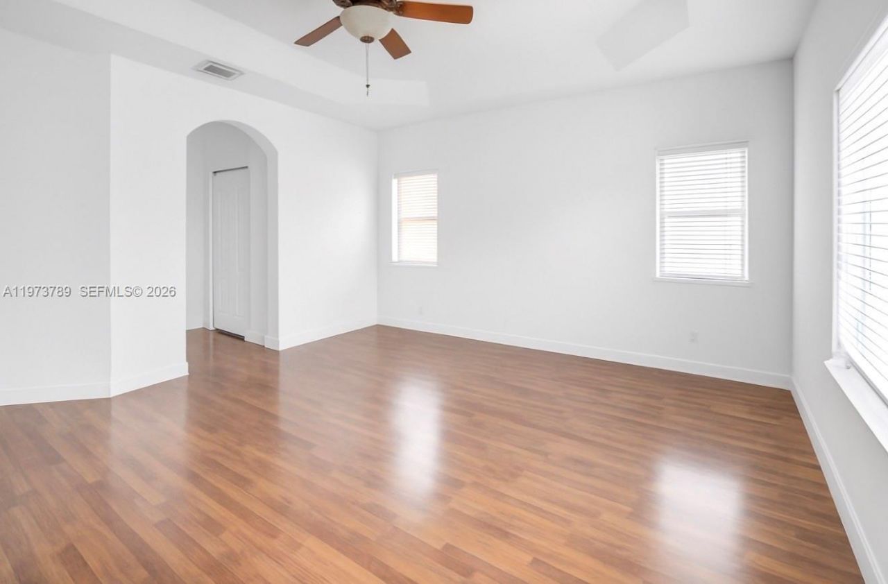 5051 SW 163rd Ct, Miami, FL 33185 Photo