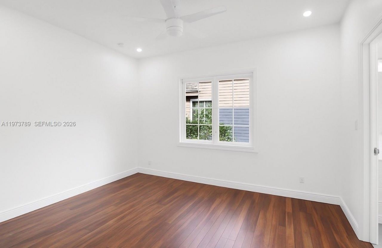 5051 SW 163rd Ct, Miami, FL 33185 Photo