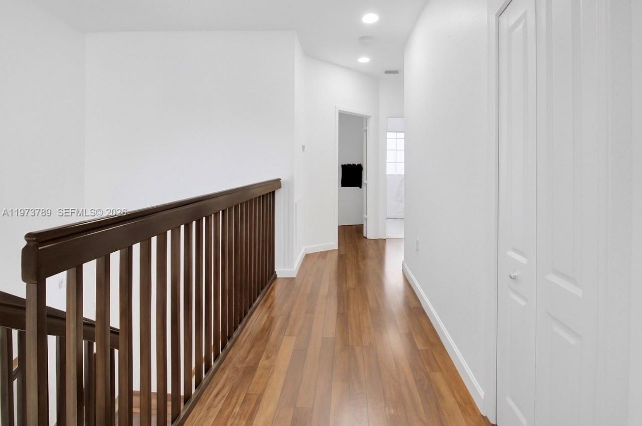 5051 SW 163rd Ct, Miami, FL 33185 Photo