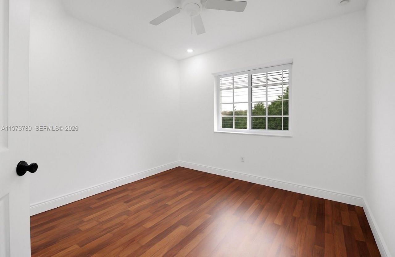 5051 SW 163rd Ct, Miami, FL 33185 Photo