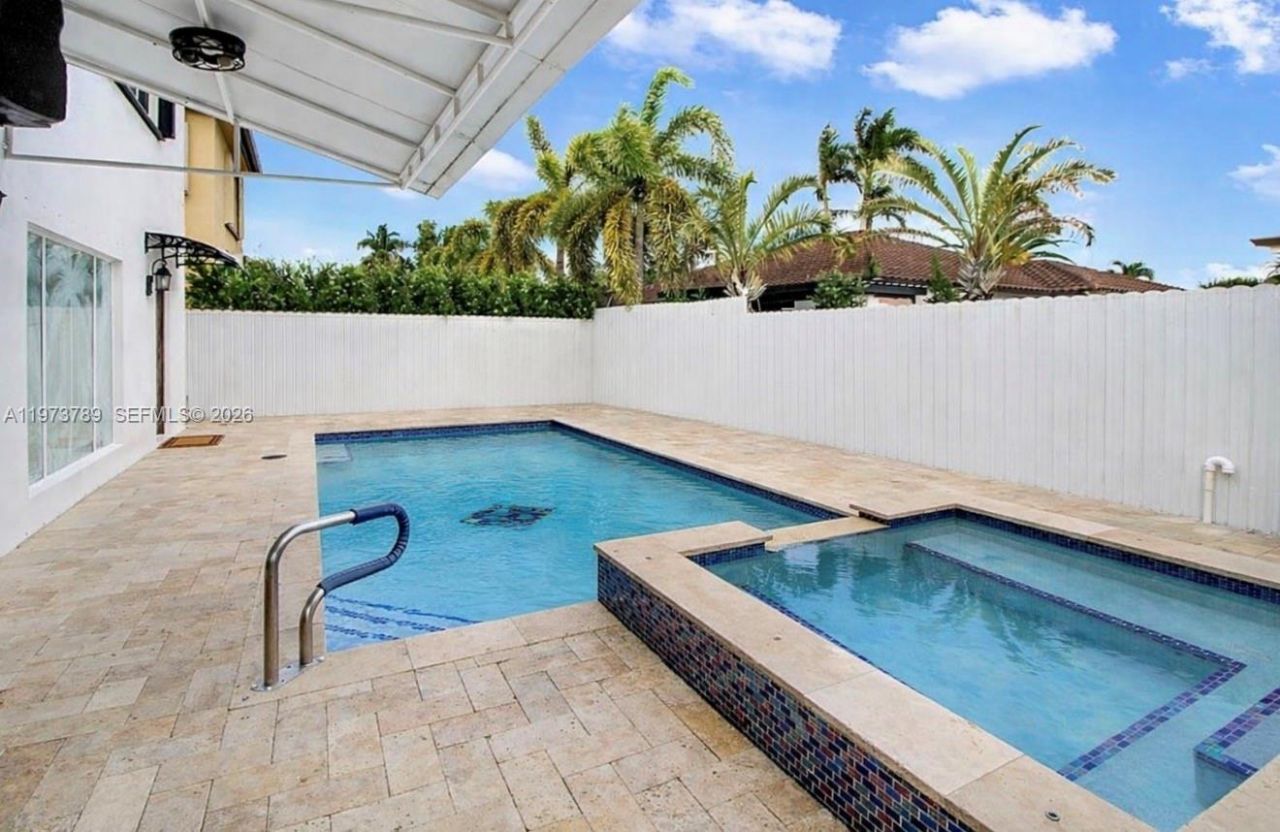 5051 SW 163rd Ct, Miami, FL 33185 Photo