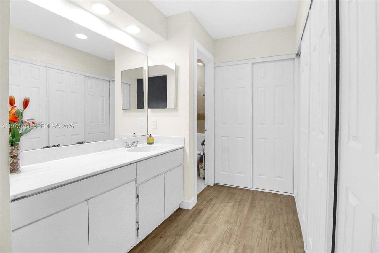 15270 SW 45th Ter, Unit F-61, Miami, FL 33185 Photo