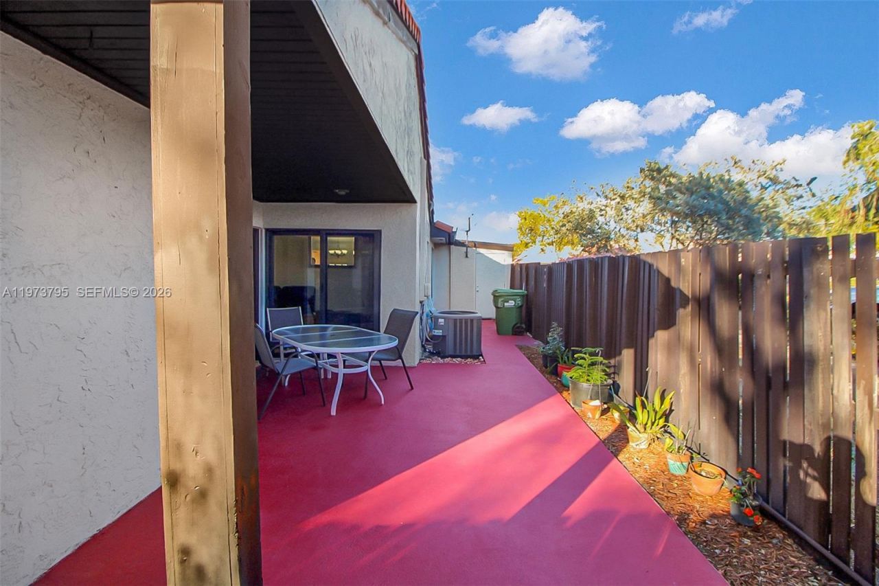 15270 SW 45th Ter, Unit F-61, Miami, FL 33185 Photo