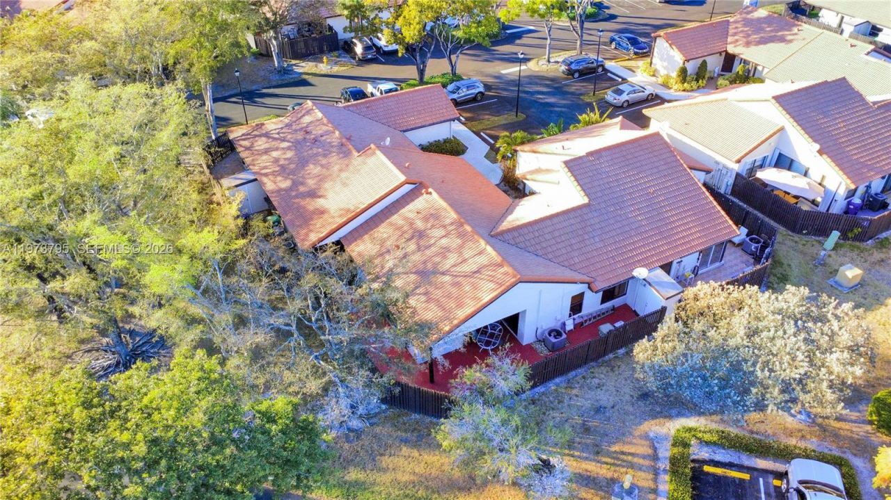 15270 SW 45th Ter, Unit F-61, Miami, FL 33185 Photo