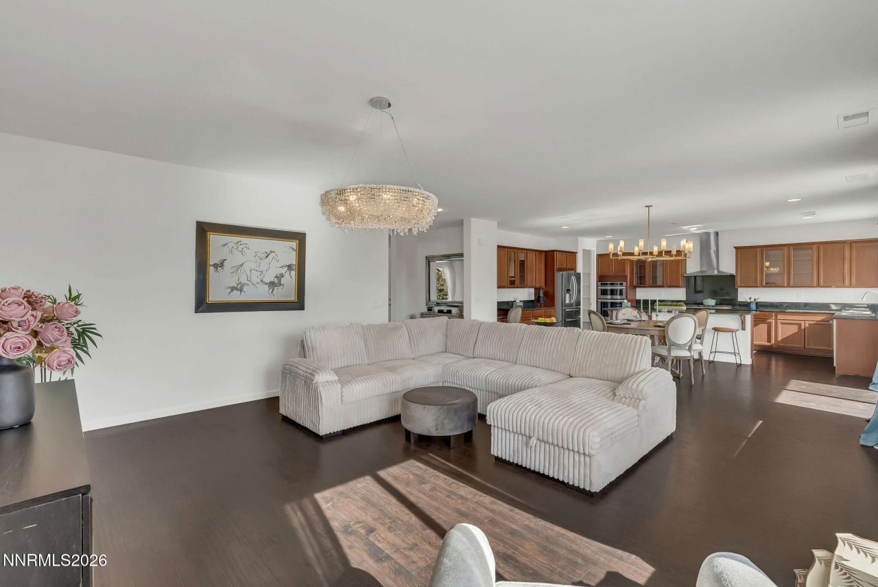 2730 Foxhunter Lane, Reno, NV 89521 Photo