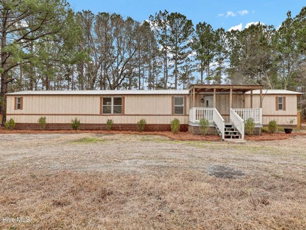 101 Lanier Avenue, Rocky Point, NC 28457