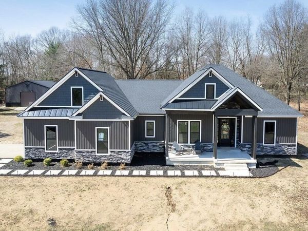 8477 84th Street SE, Alto, MI 49302