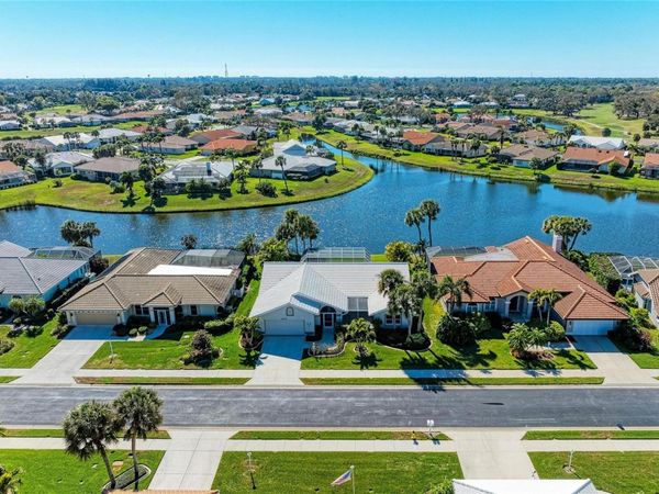 1679 VALLEY DRIVE , VENICE, FL 34292