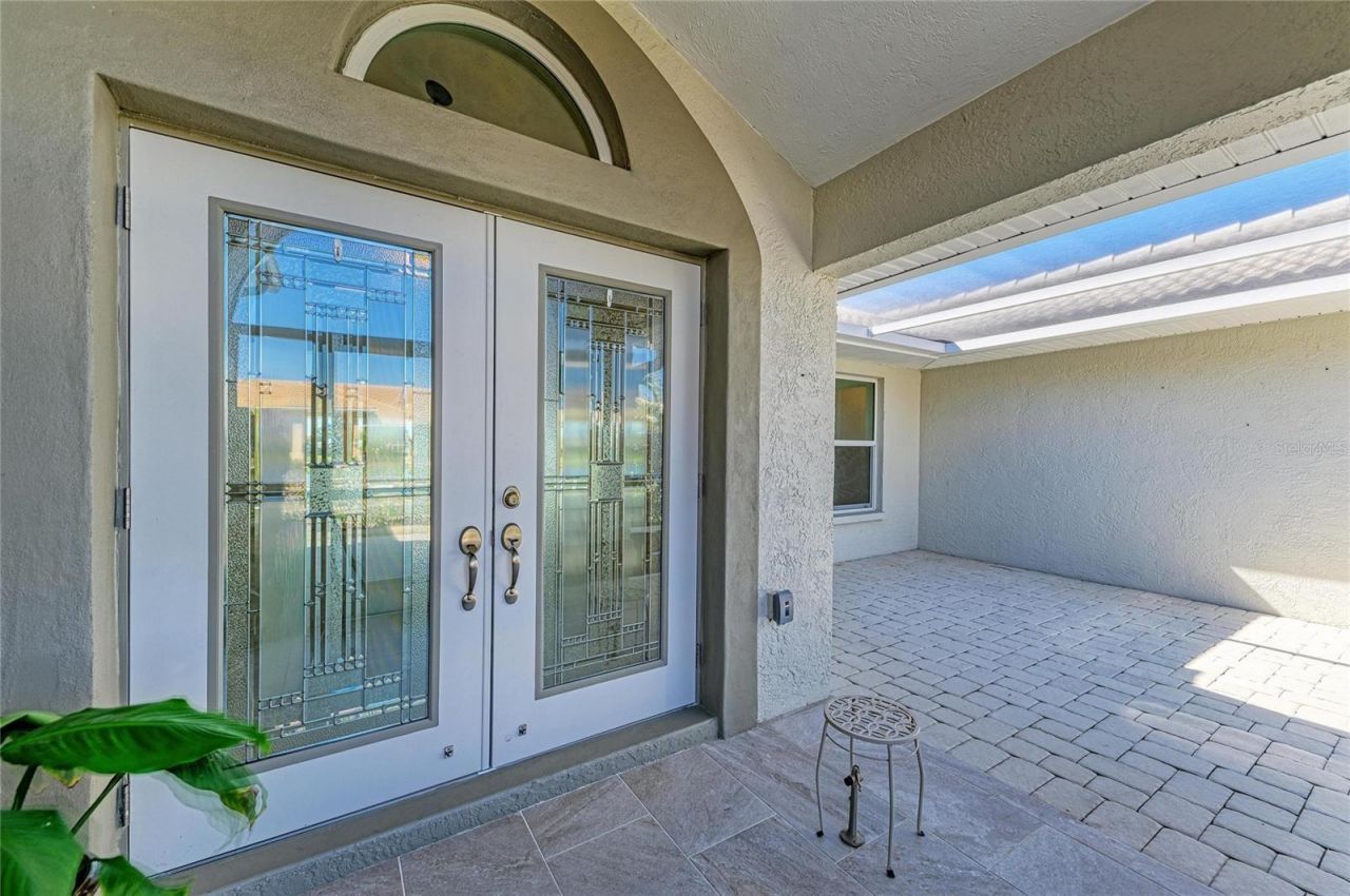 1679 Valley Drive, Venice, FL 34292 Photo