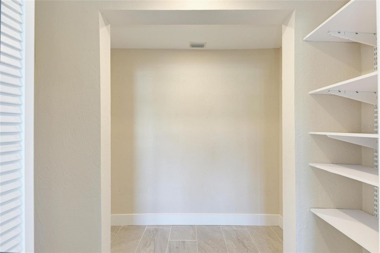 1679 Valley Drive, Venice, FL 34292 Photo