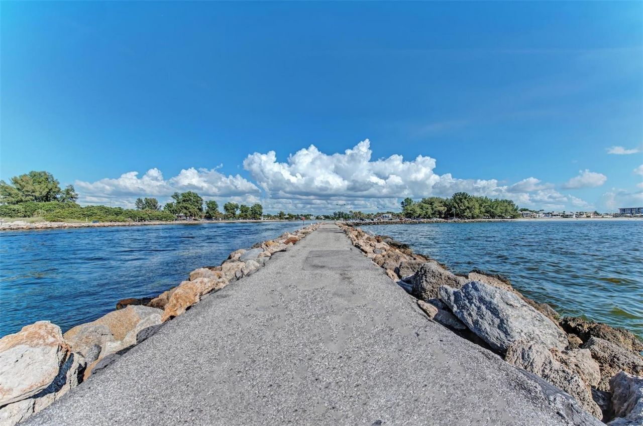 1679 Valley Drive, Venice, FL 34292 Photo