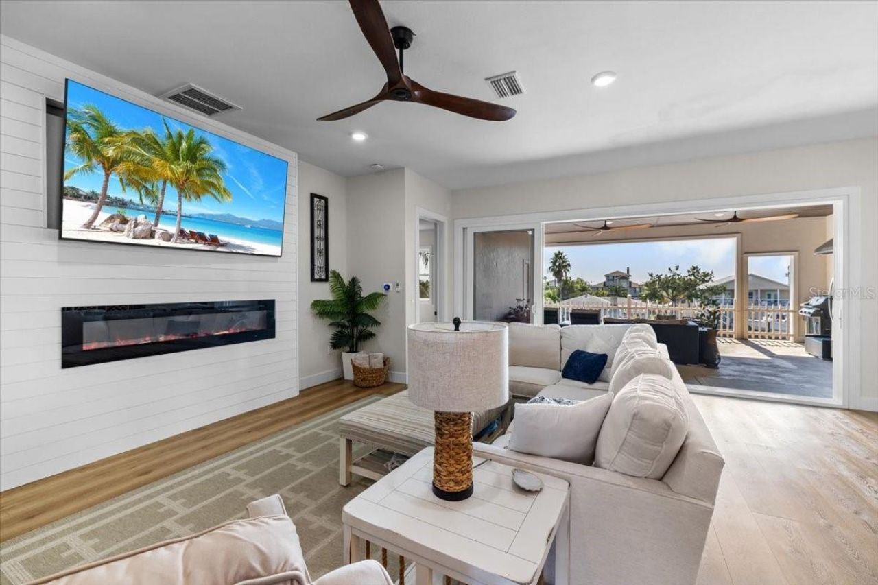 3344 Gulfview Drive, Hernando Beach, FL 34607 Photo