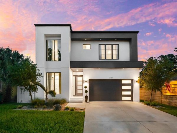 2707 RIDGEWOOD AVENUE, TAMPA, FL 33602