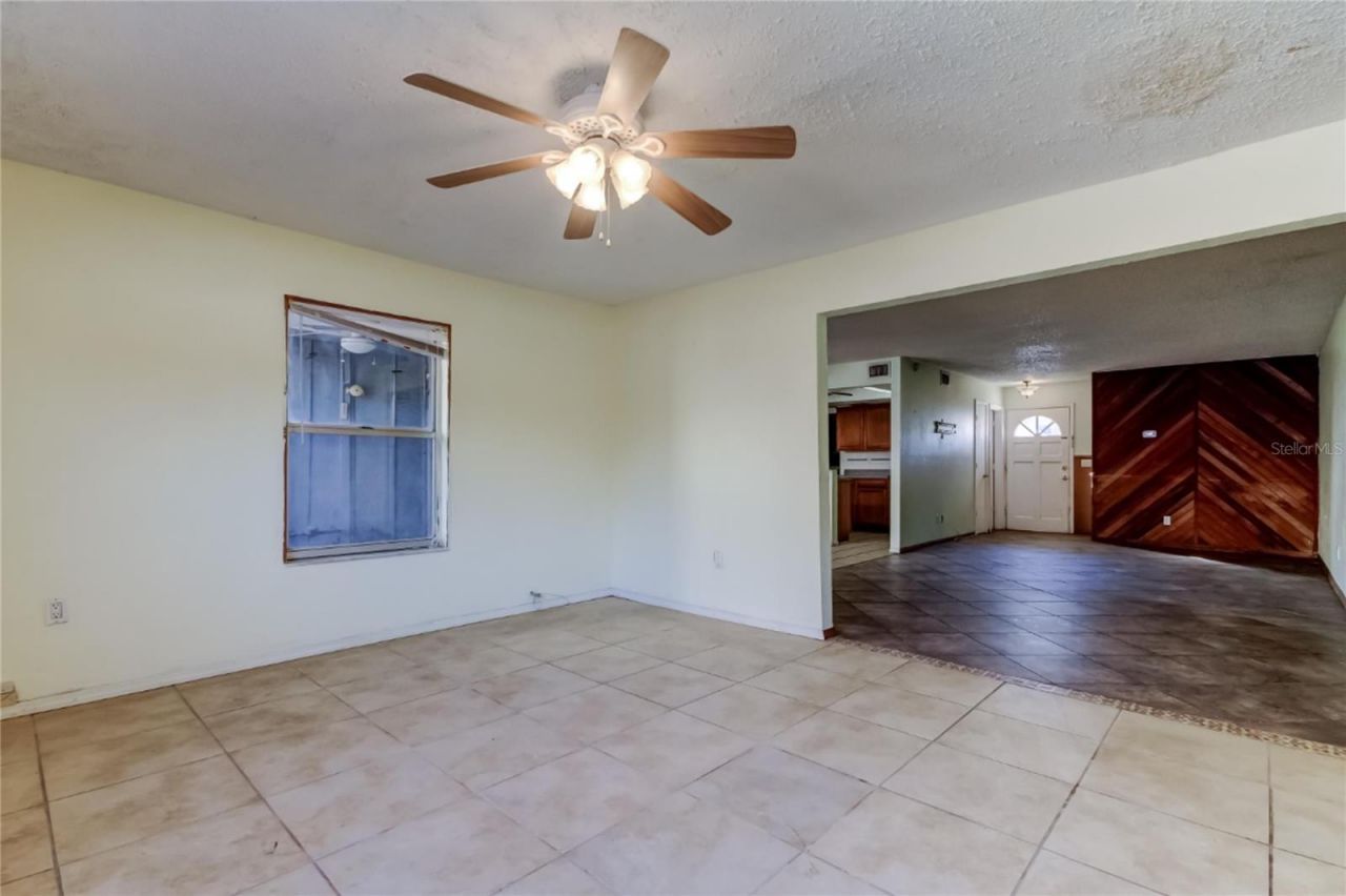 965 Whitman Drive, Sarasota, FL 34243 Photo