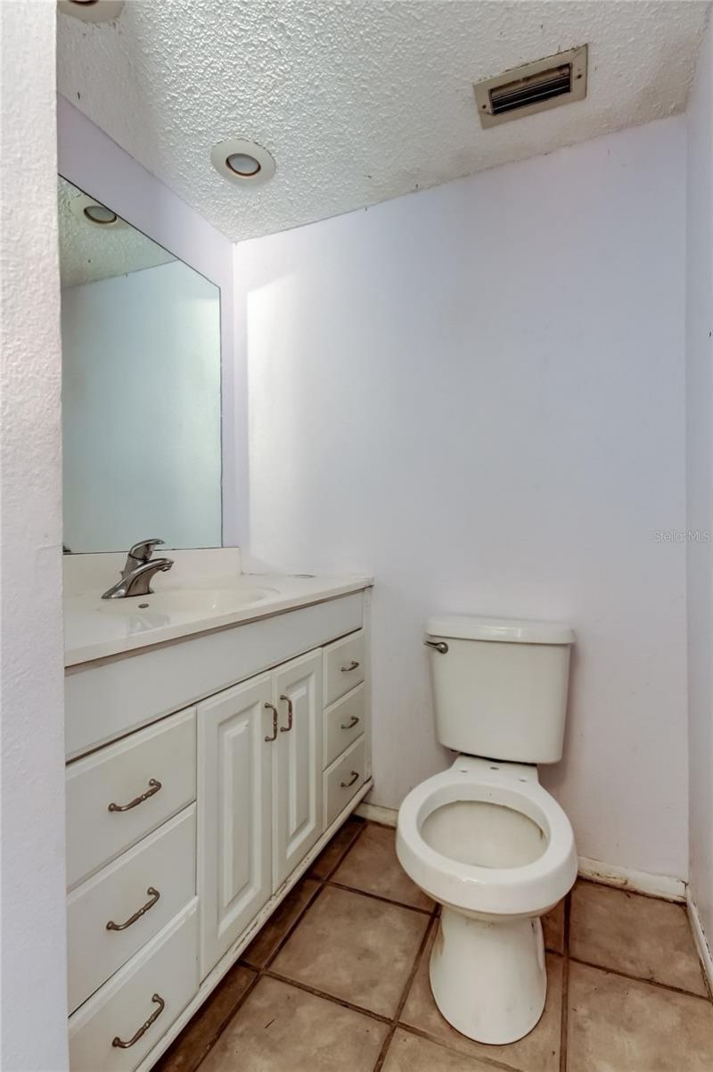 965 Whitman Drive, Sarasota, FL 34243 Photo