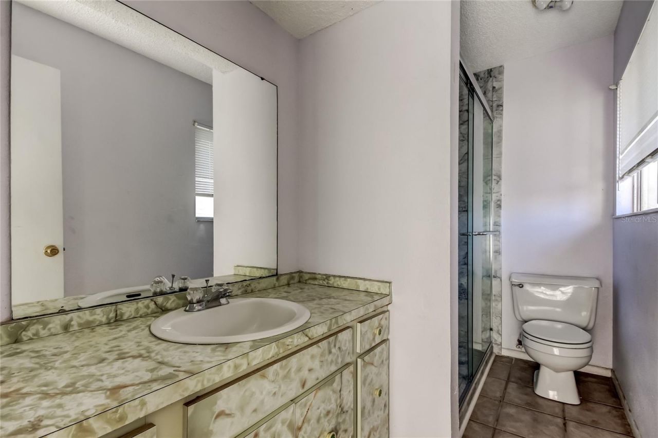 965 Whitman Drive, Sarasota, FL 34243 Photo