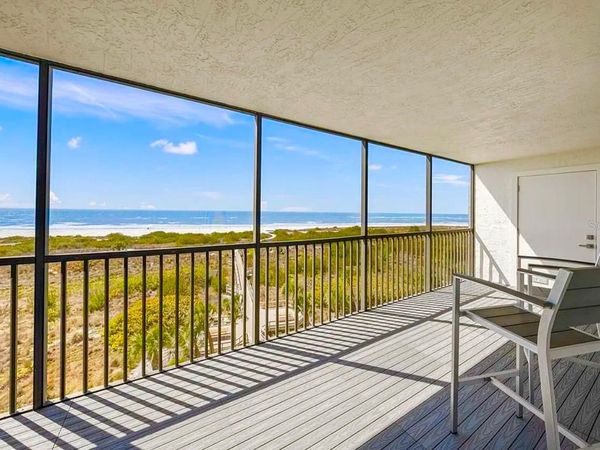 420 BEACH ROAD, Unit 606, SARASOTA, FL 34242